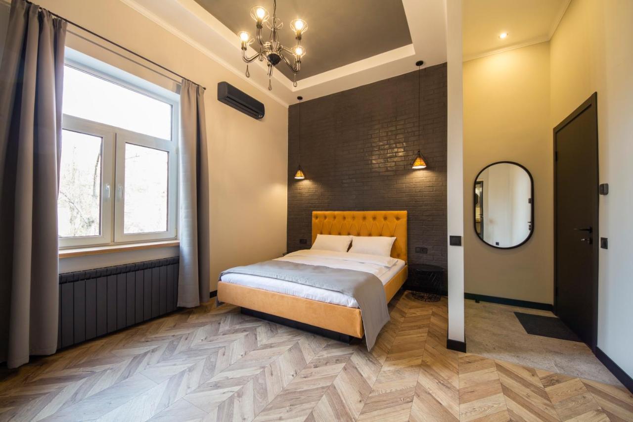 Idea Design Apart-Hotel Prorizna Kyiv Exterior photo