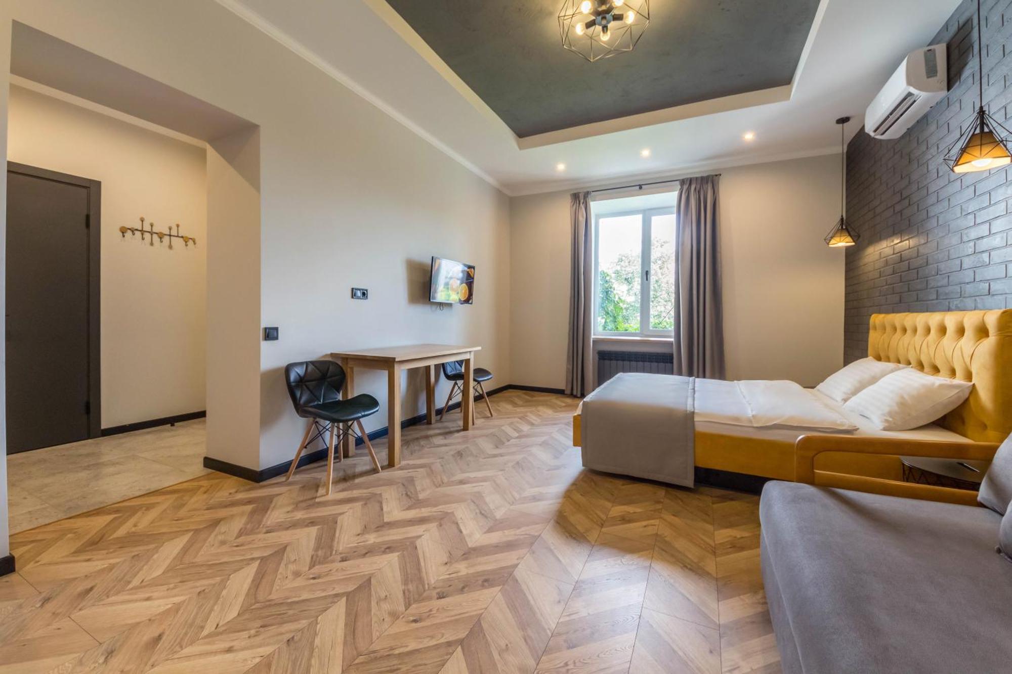 Idea Design Apart-Hotel Prorizna Kyiv Exterior photo