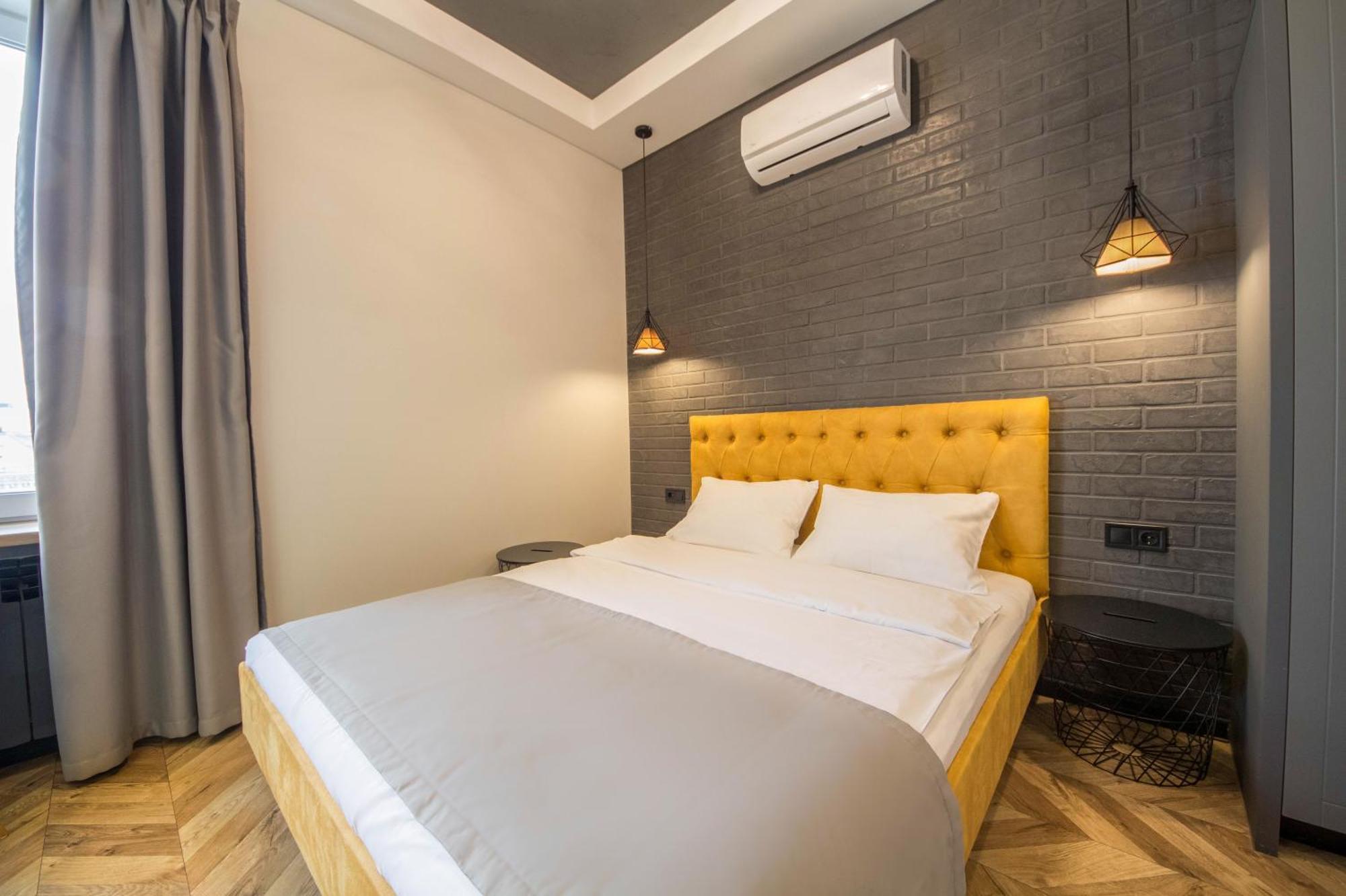 Idea Design Apart-Hotel Prorizna Kyiv Exterior photo